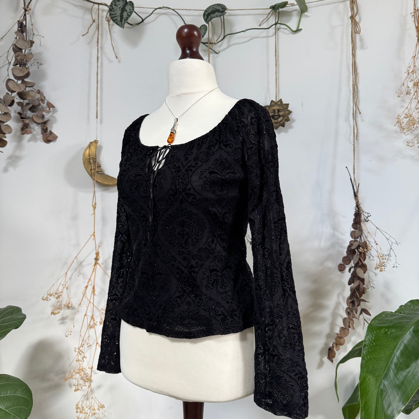 Black mesh top - size M/L