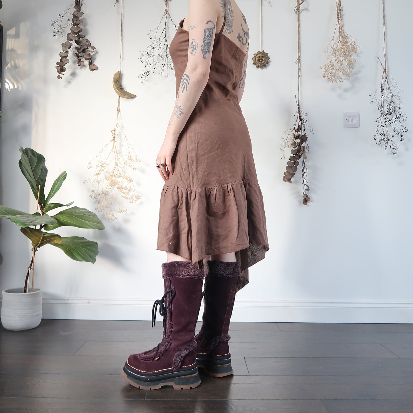Brown linen dress - size M