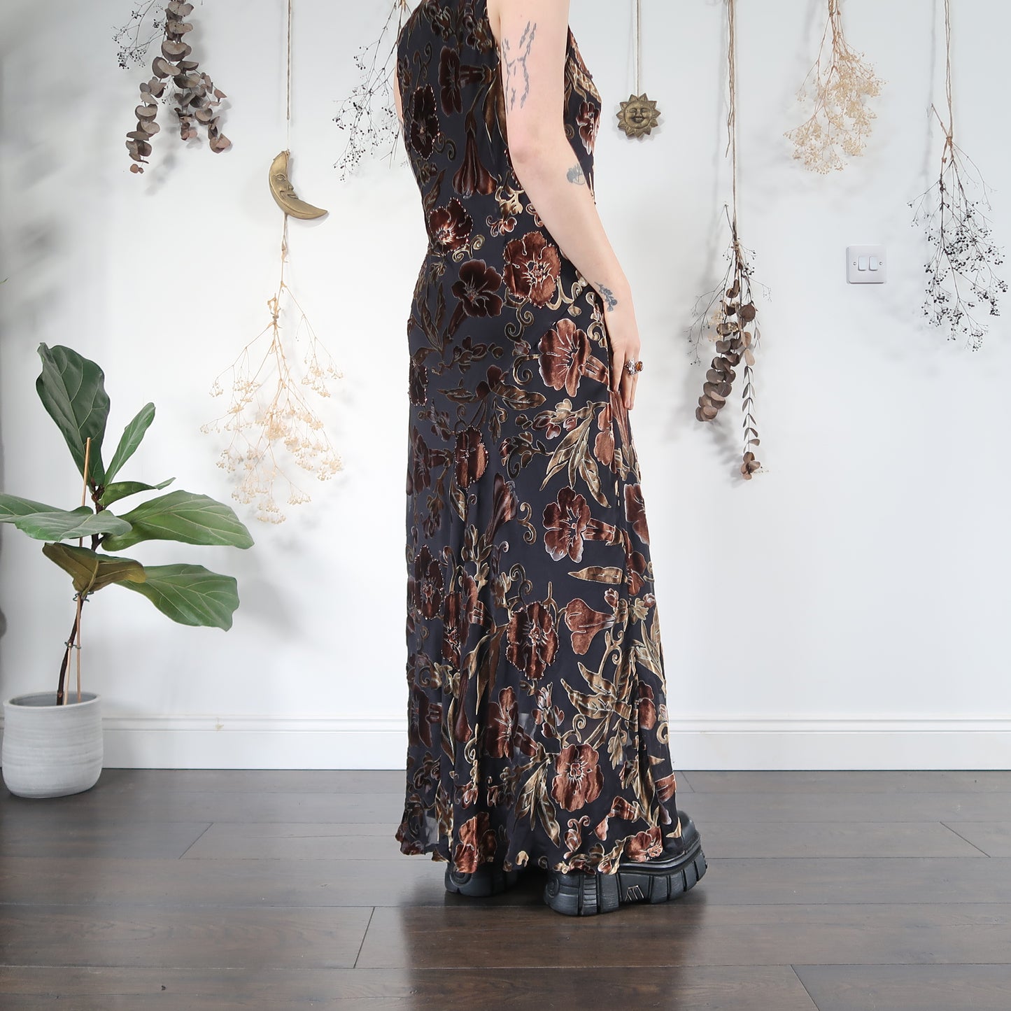 Velvet beaded dress - size L