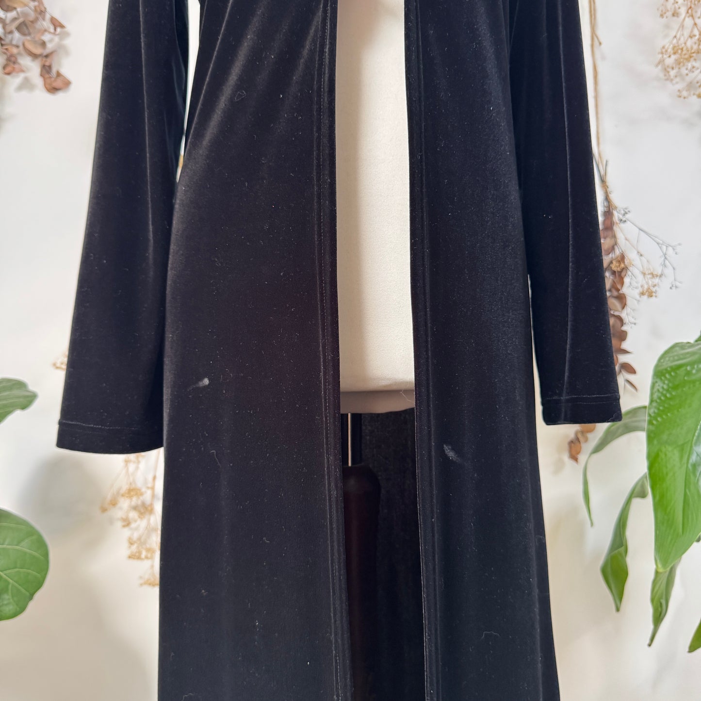 Black velvet duster - size M
