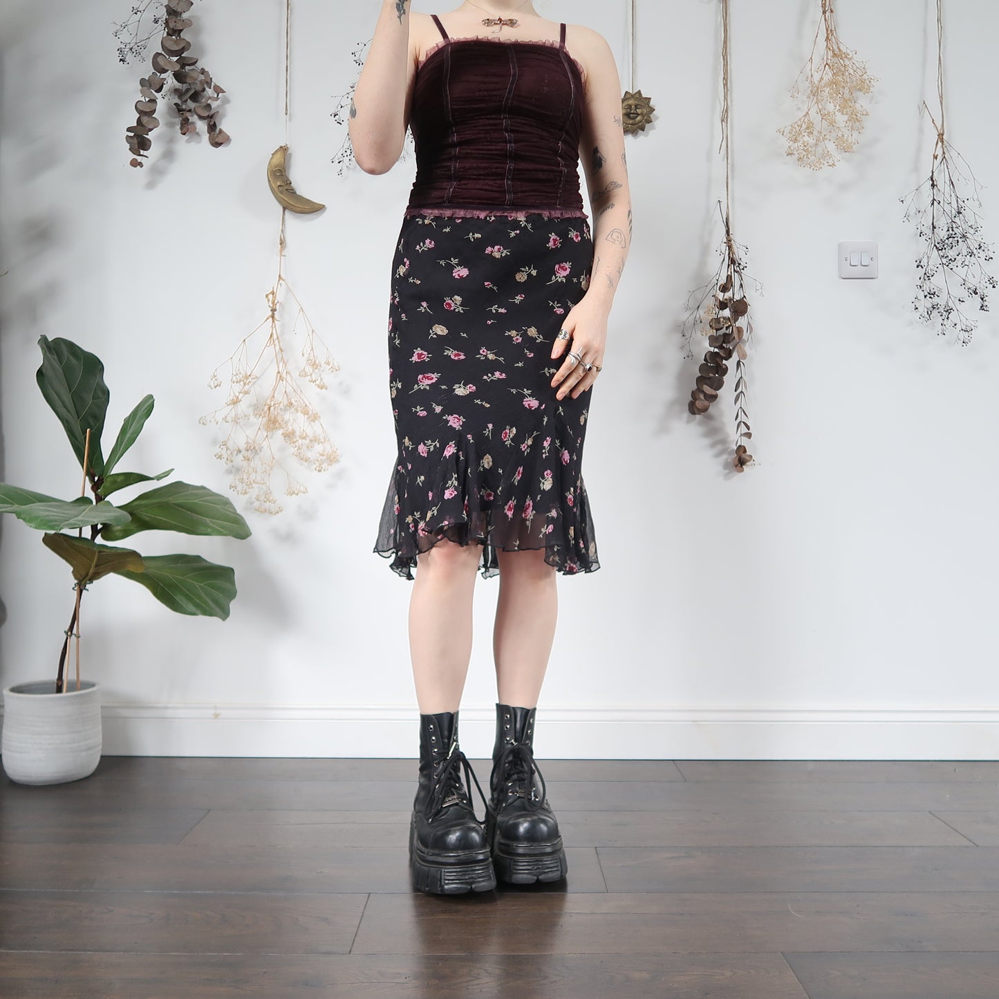 Floral silk skirt - size XS/S