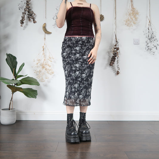 Floral skirt - size M/L