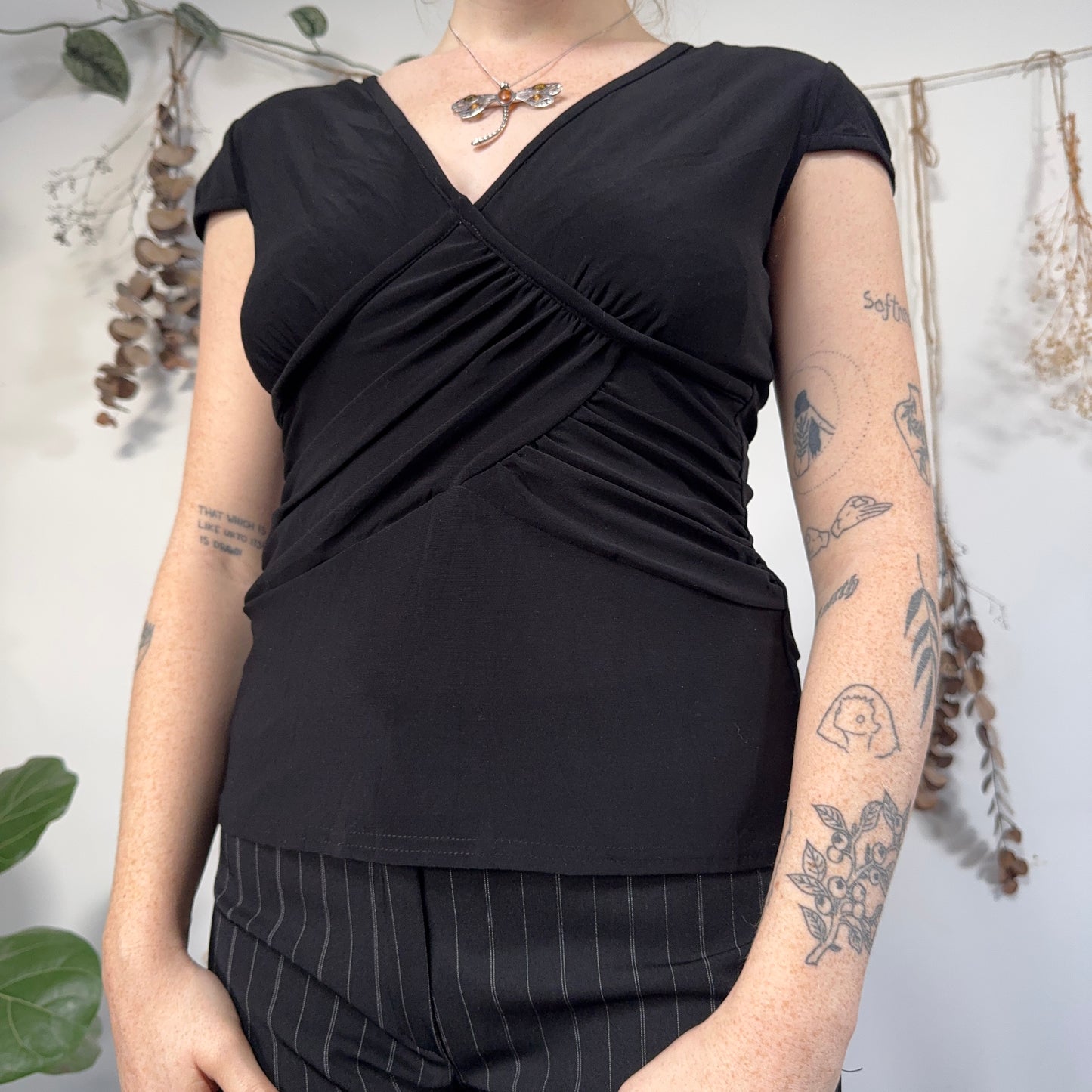 Black slinky tshirt - size S/M