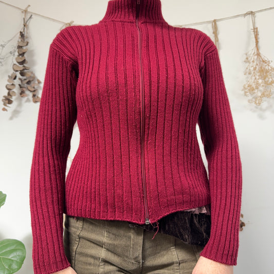 Raspberry knit jumper - size M