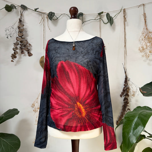 Floral mesh top - size L/XL