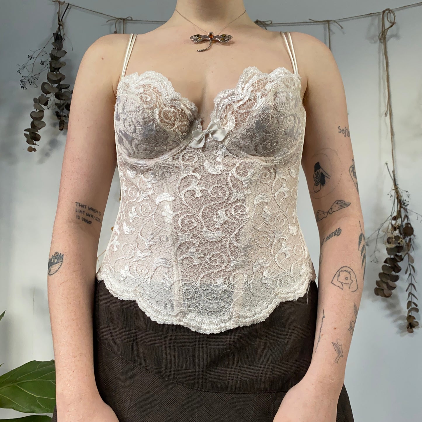 Ivory lace corset - size M