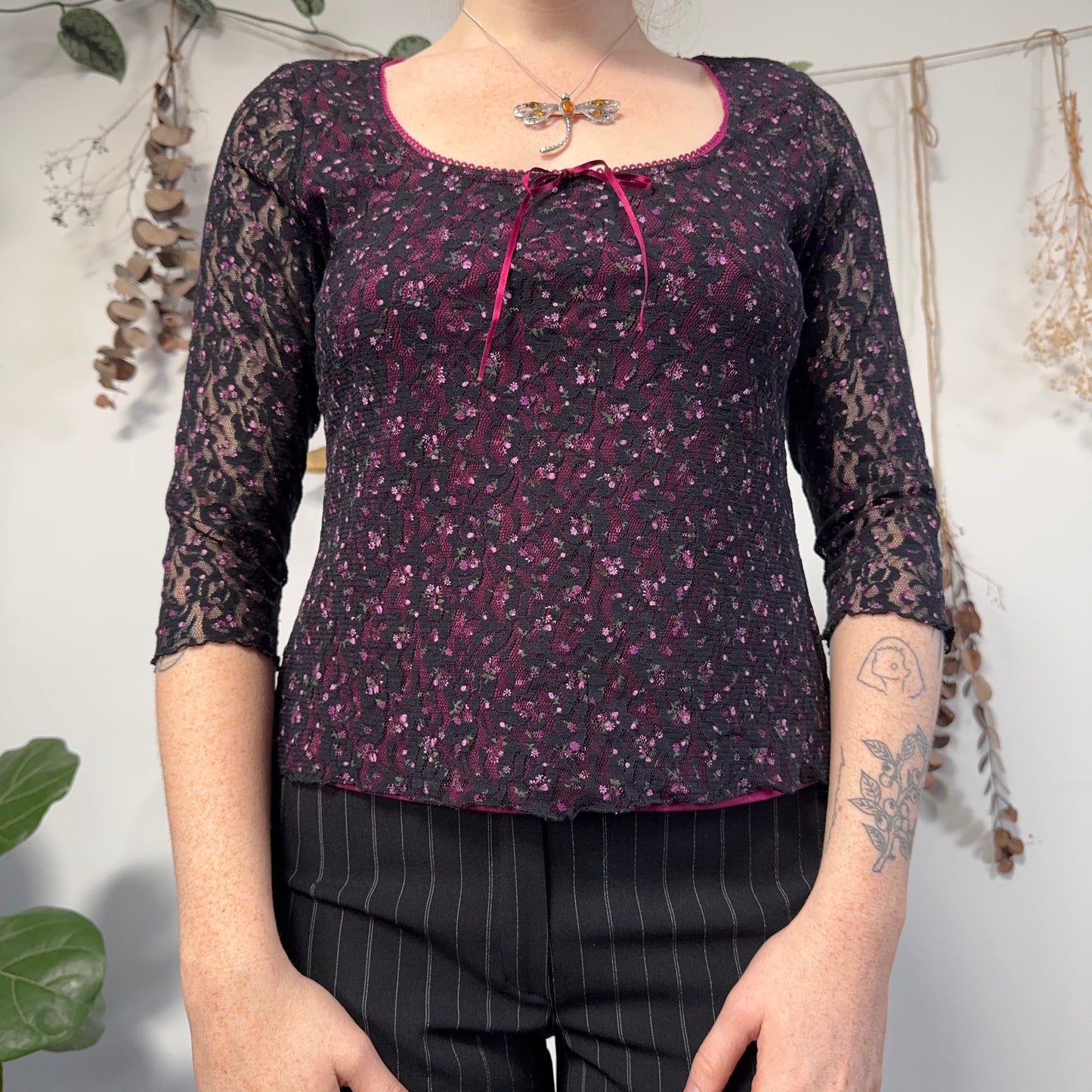 Ditsy floral top - size M