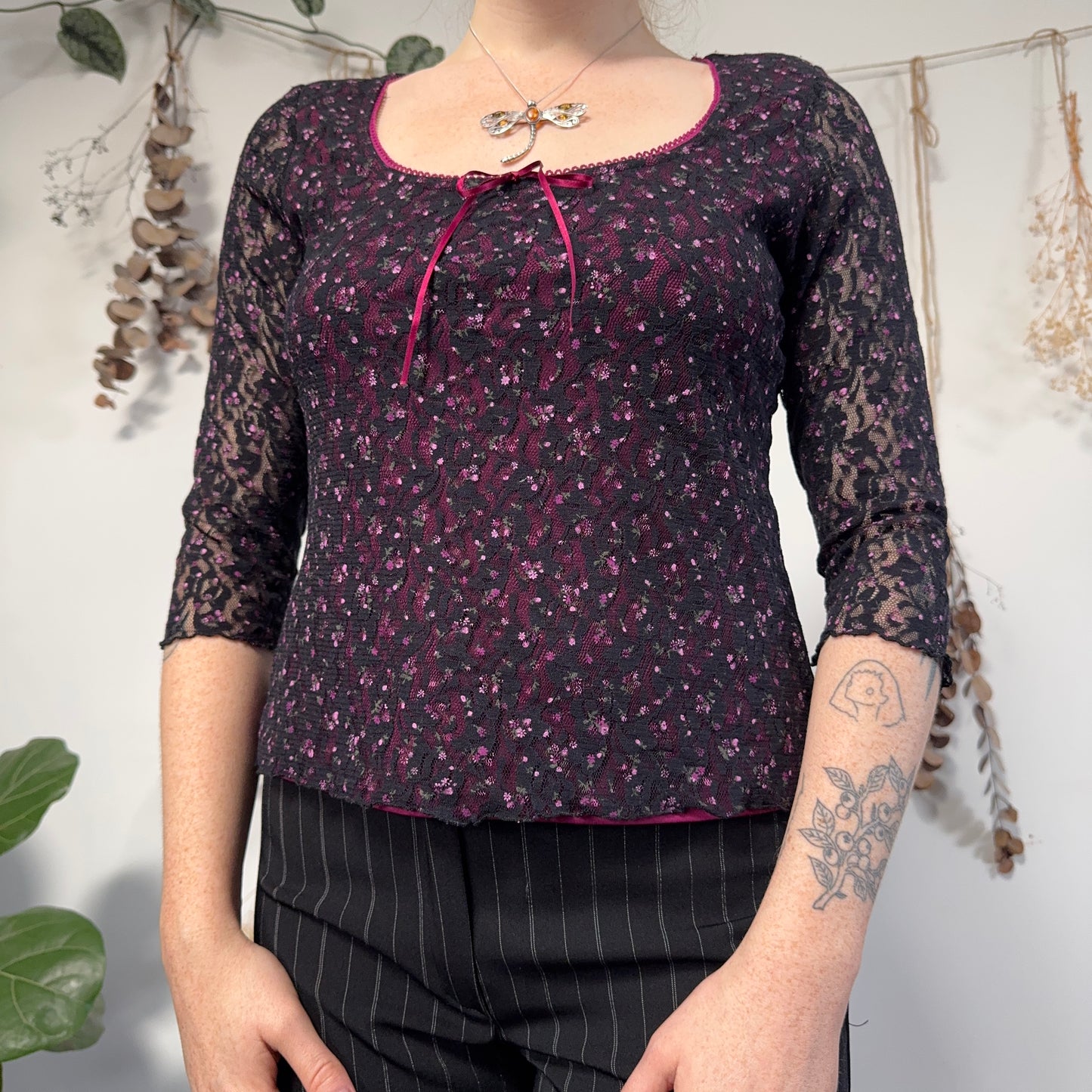 Ditsy floral top - size M
