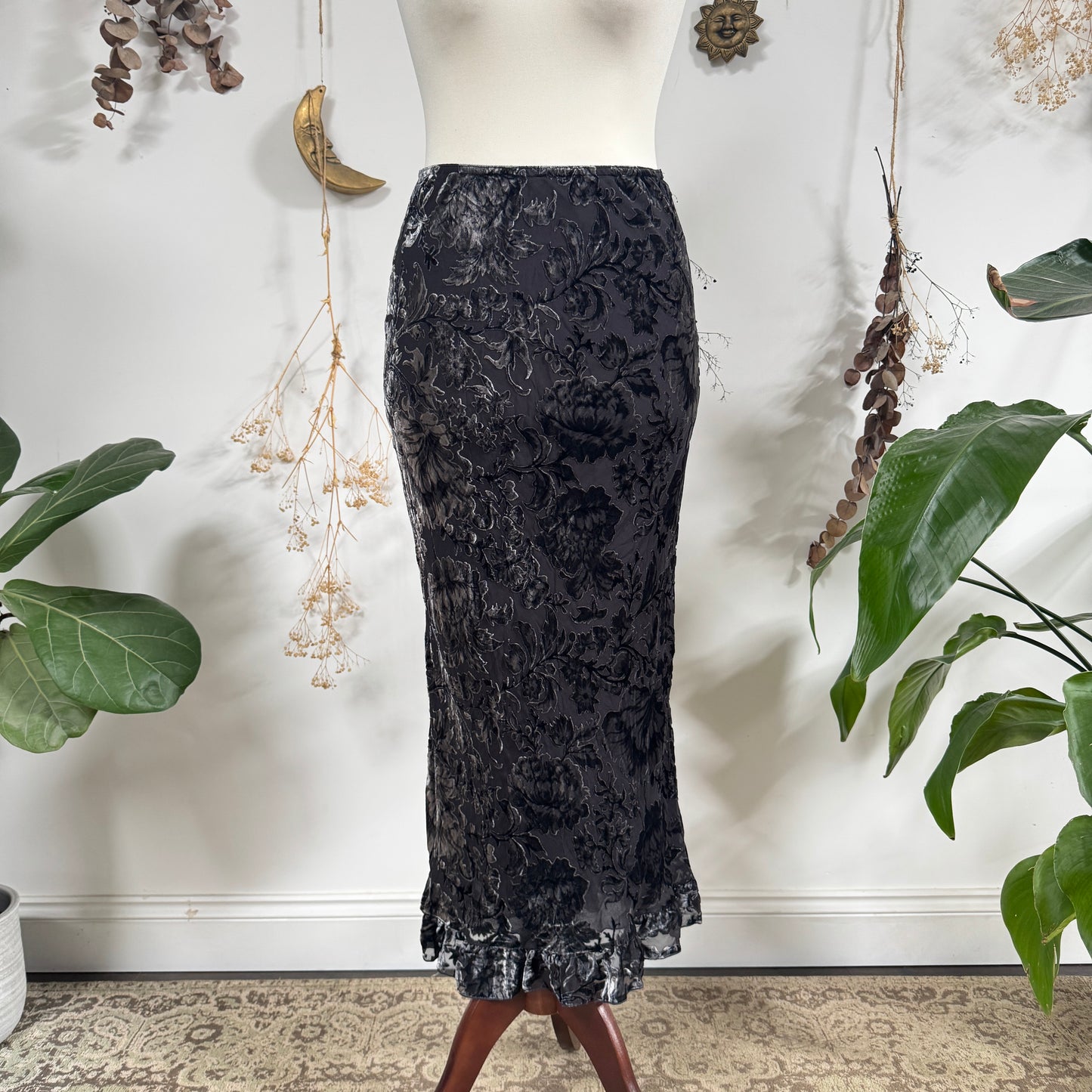Grey velvet skirt - size S