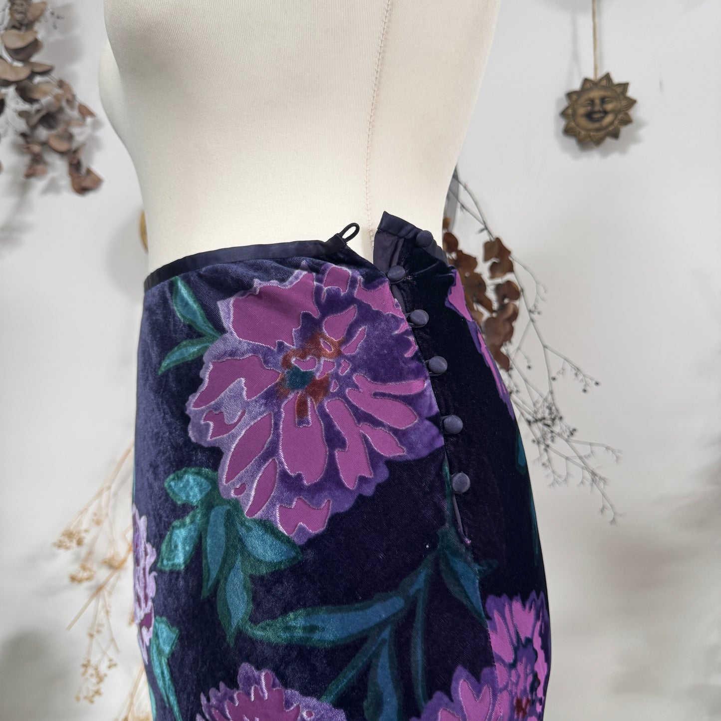 Purple velvet skirt - size S