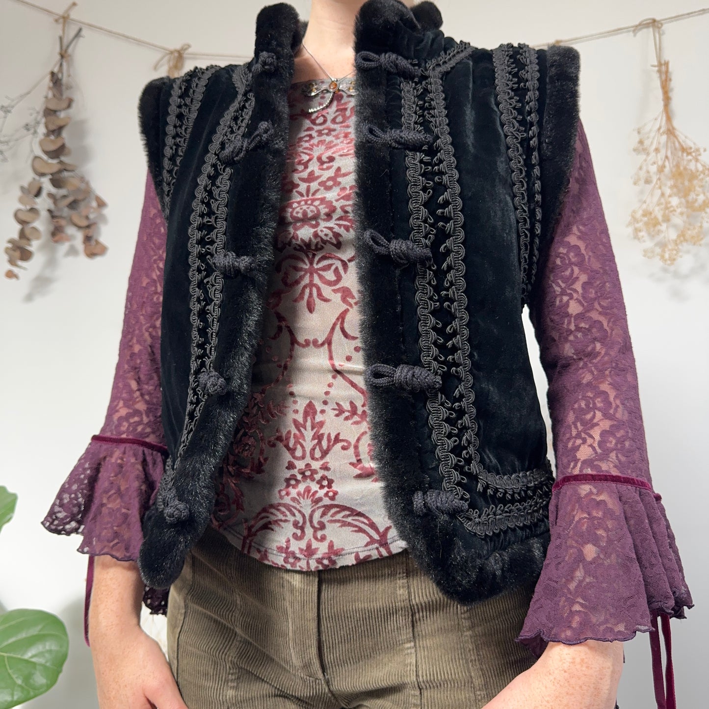 Black velvet gilet - size M/L