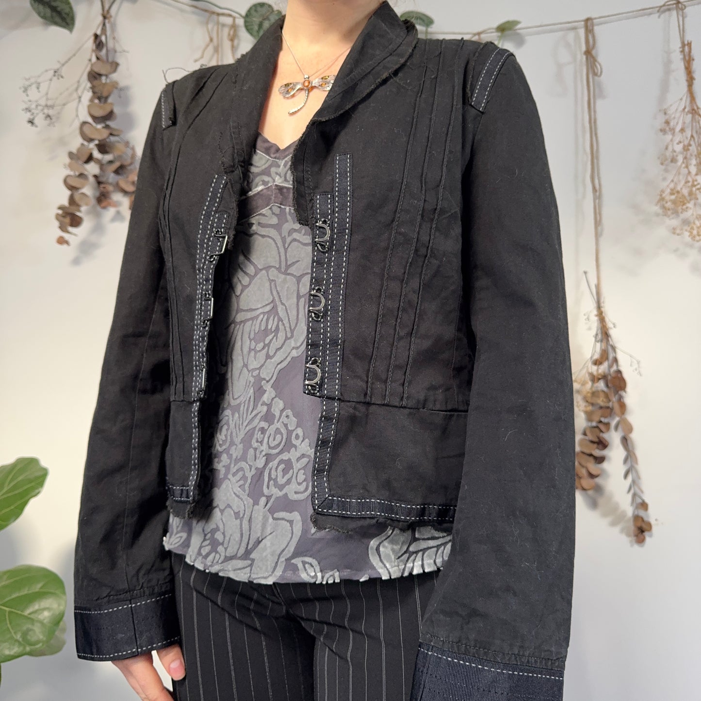 Black contrast stitch jacket - size M