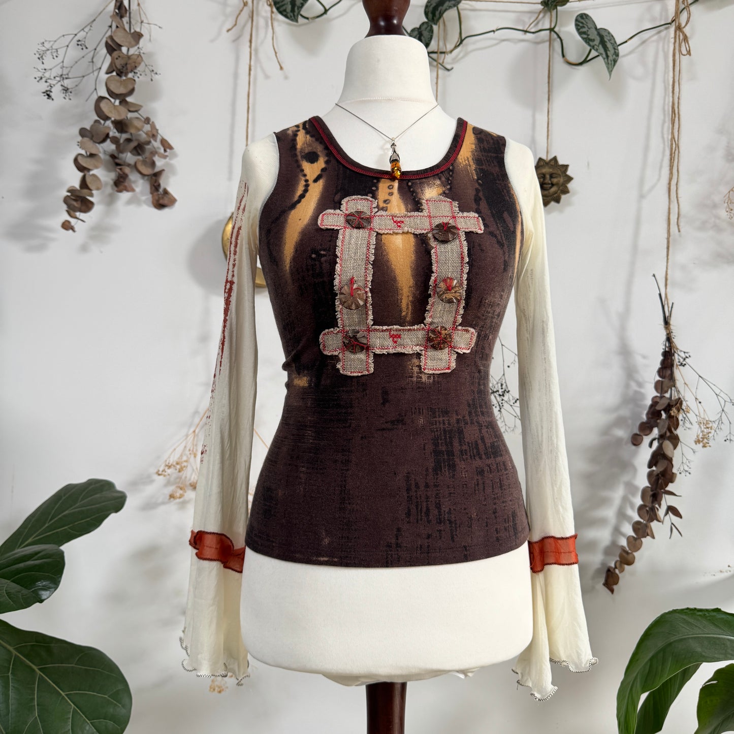 Save the Queen top - size S/M