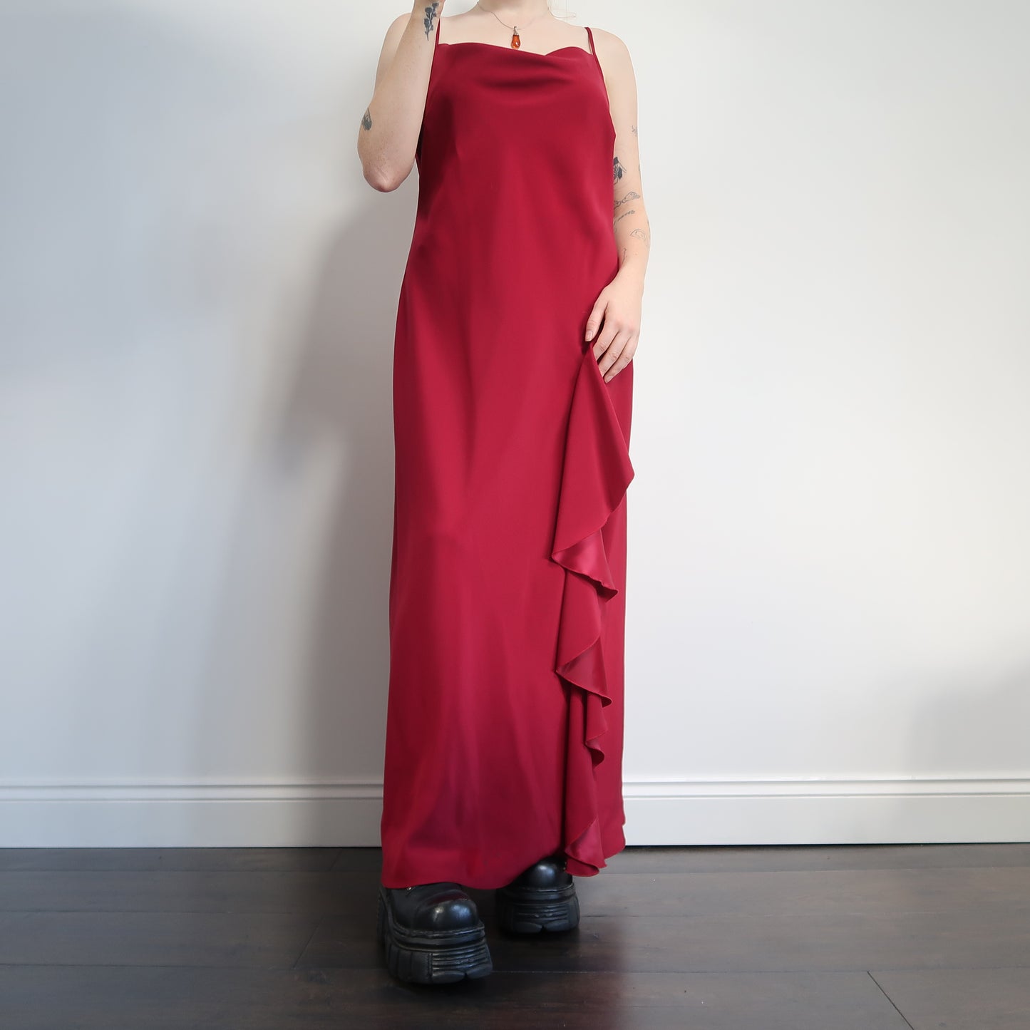 Raspberry red dress - size 14/16