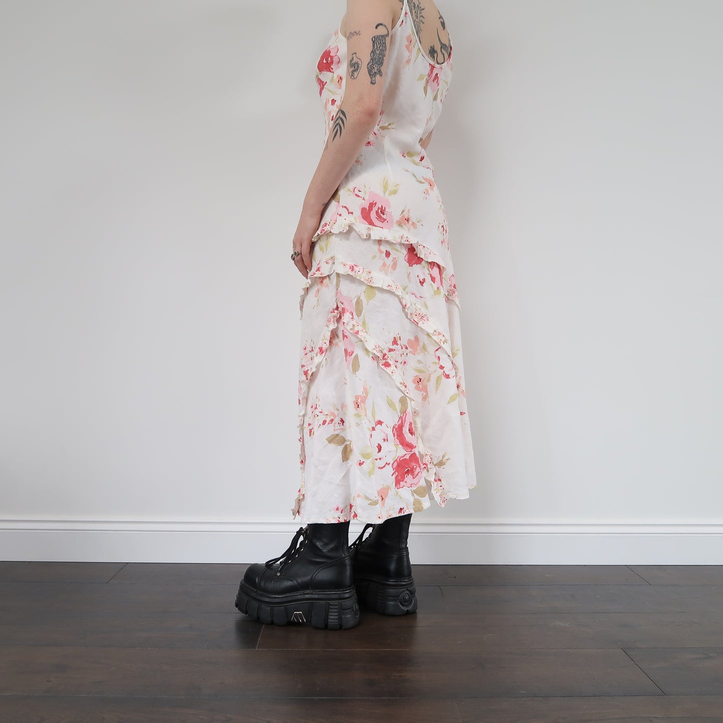 Floral linen maxi dress - size 12